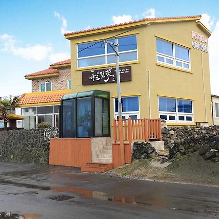 Gyeryonggil Pension Τζέτζου Εξωτερικό φωτογραφία
